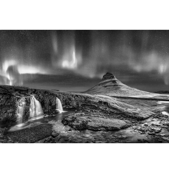 Polarlicht Aurora Borealis . Nordlich Wandbild auf Schwarz-Weiss. Island - Island Art Fine